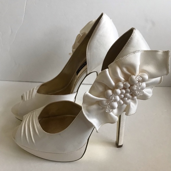 Nina Shoes - Nina High heel off White Bridal flower pumps shoes